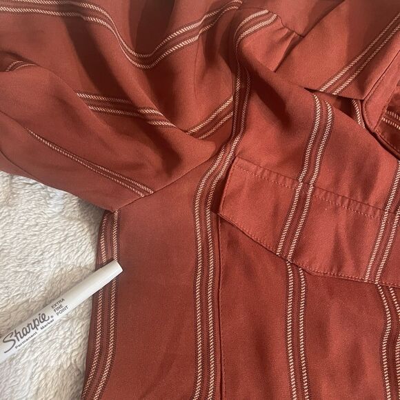 Ann Taylor Popover Tunic Burgundy Brick Red Plaid Lightweight Blouse Size Medium - Picture 14 of 14